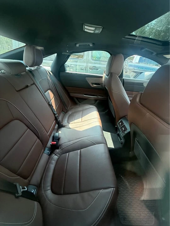 2017 Jaguar X260 XF - Image 10 of 12