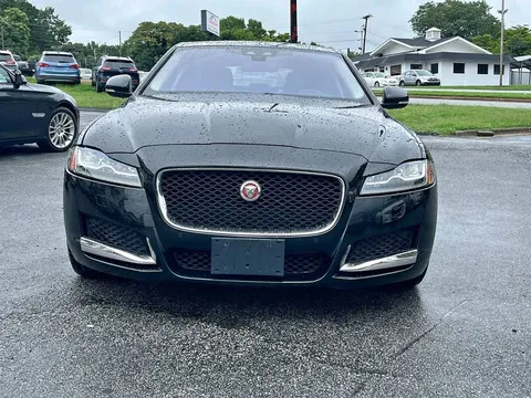 2017 Jaguar XF