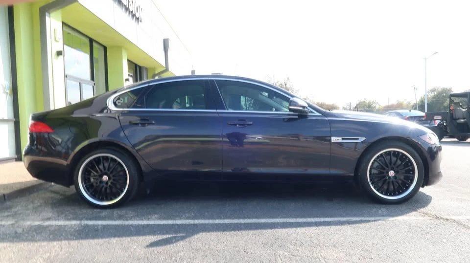 2017 Jaguar X260 XF - Image 8 of 20