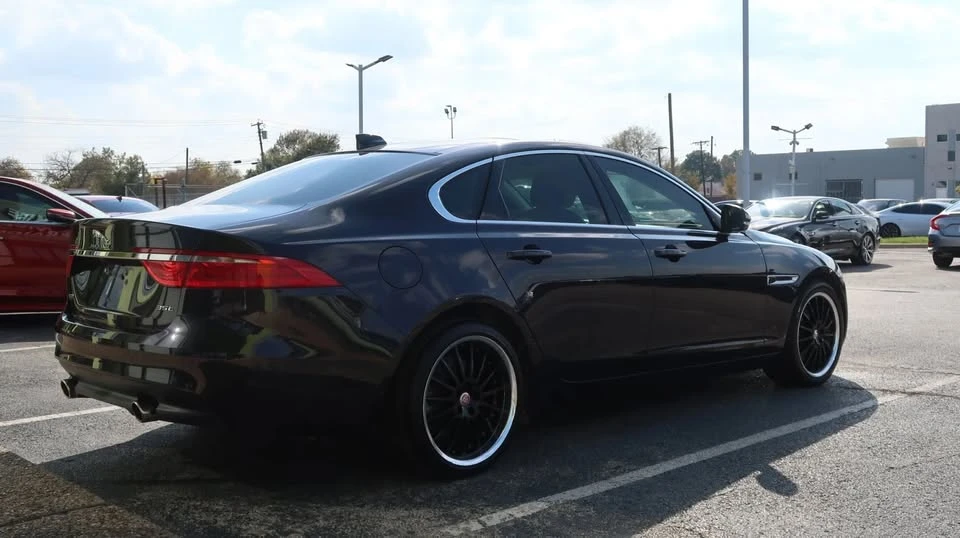 2017 Jaguar X260 XF - Image 14 of 20