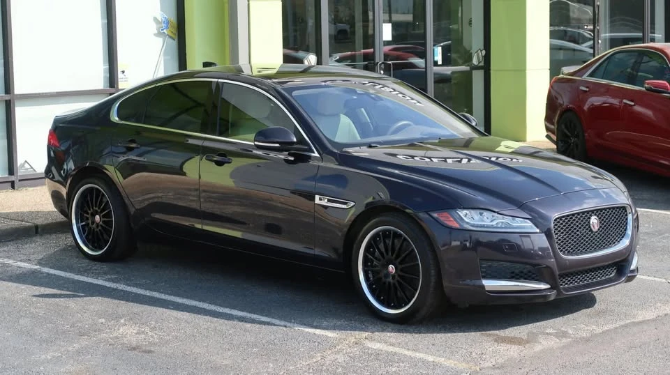2017 Jaguar X260 XF - Image 5 of 20