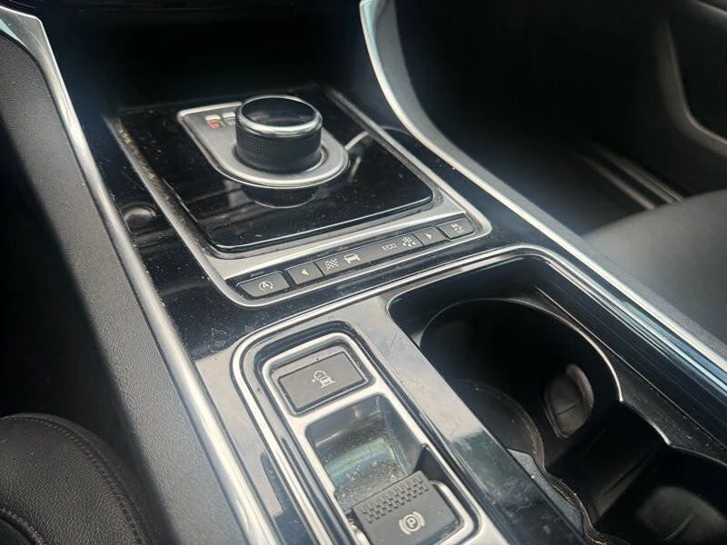 2017 Jaguar X260 XF - Image 16 of 18