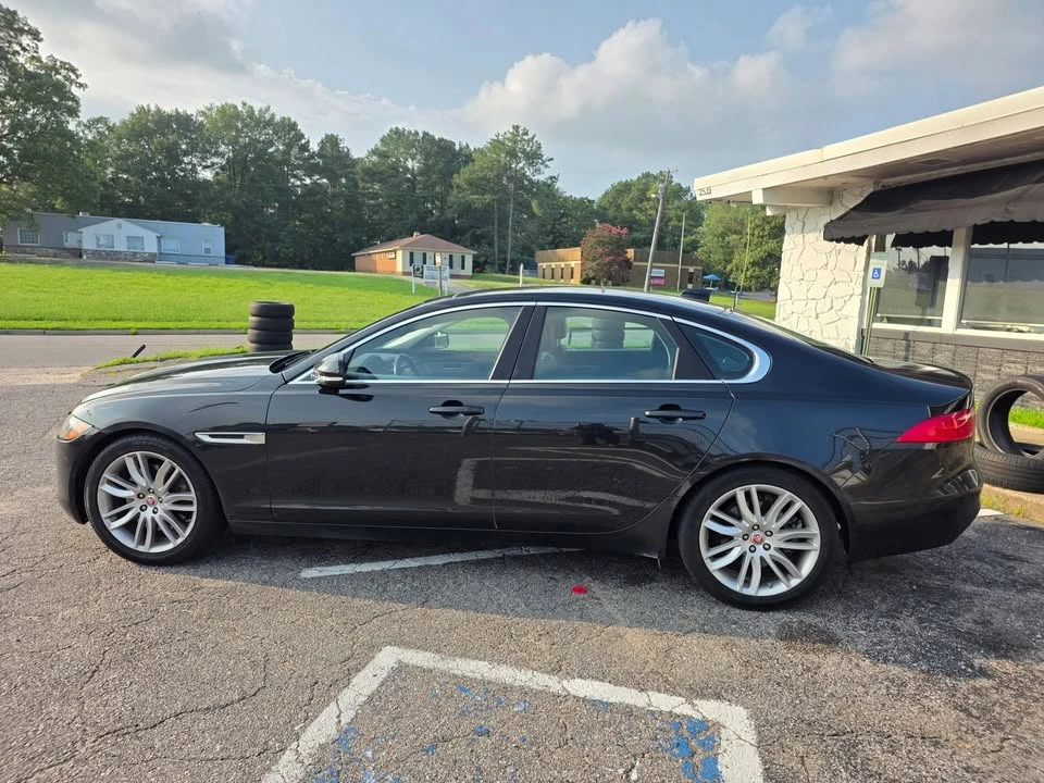 2017 Jaguar X260 XF - Image 8 of 20