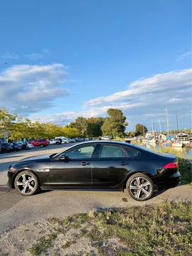 2017 Jaguar XF R-Sport