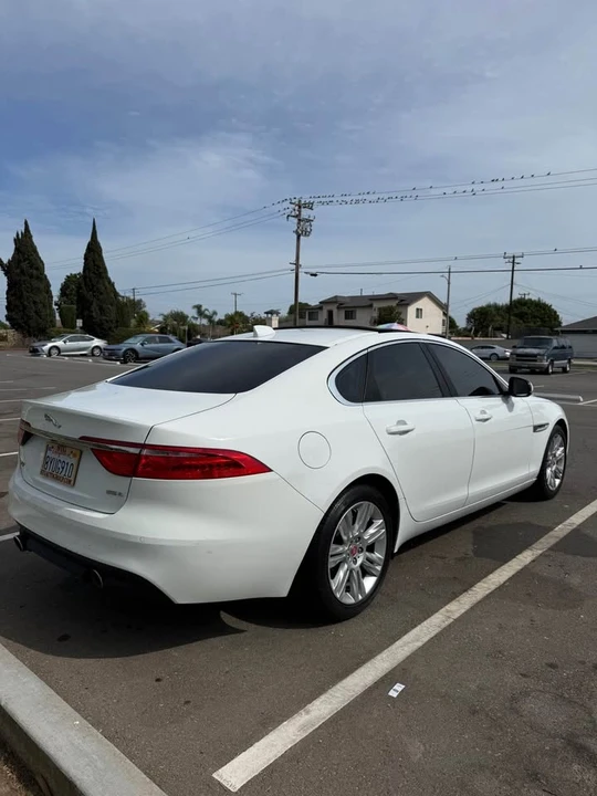 2017 Jaguar X260 XF - Image 6 of 10