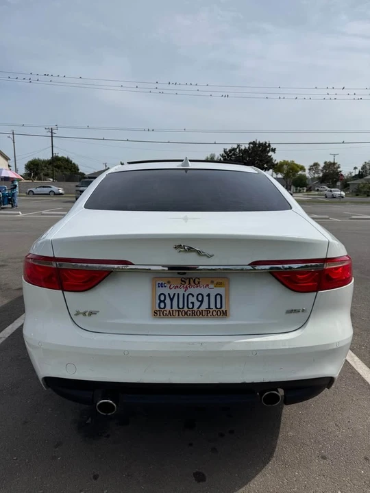 2017 Jaguar X260 XF - Image 5 of 10