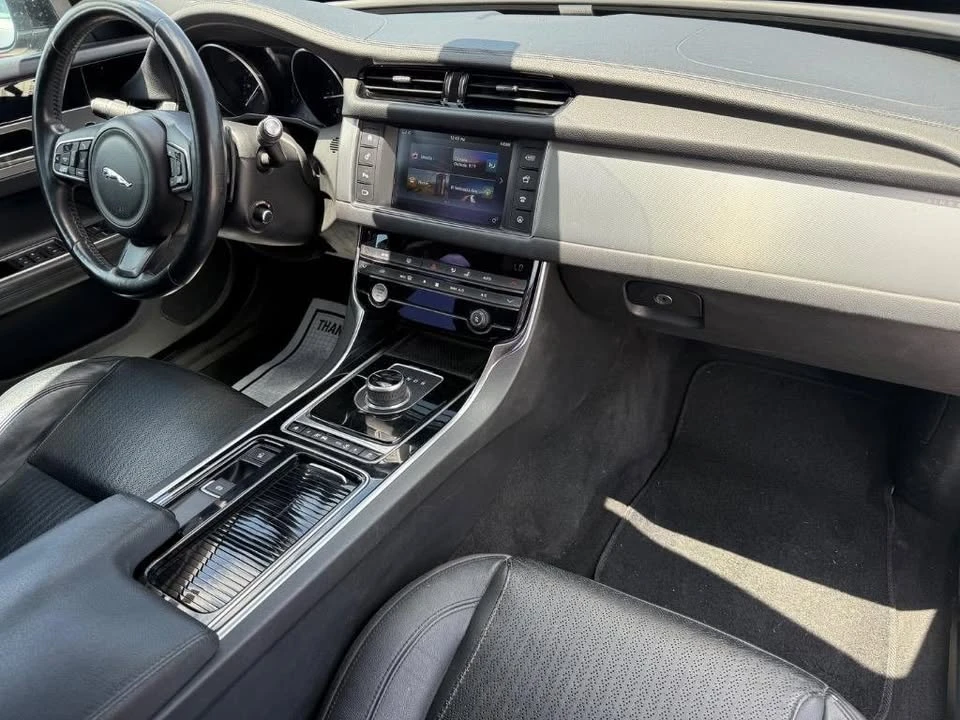 2017 Jaguar X260 XF - Image 16 of 20