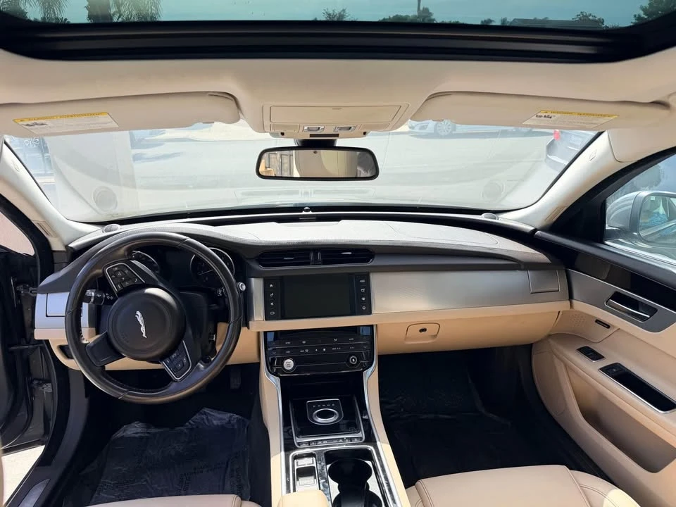 2017 Jaguar X260 XF - Image 16 of 19