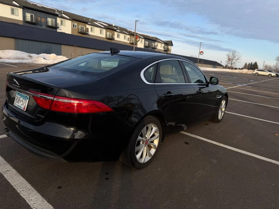 2017 Jaguar X260 XF - Image 5 of 11