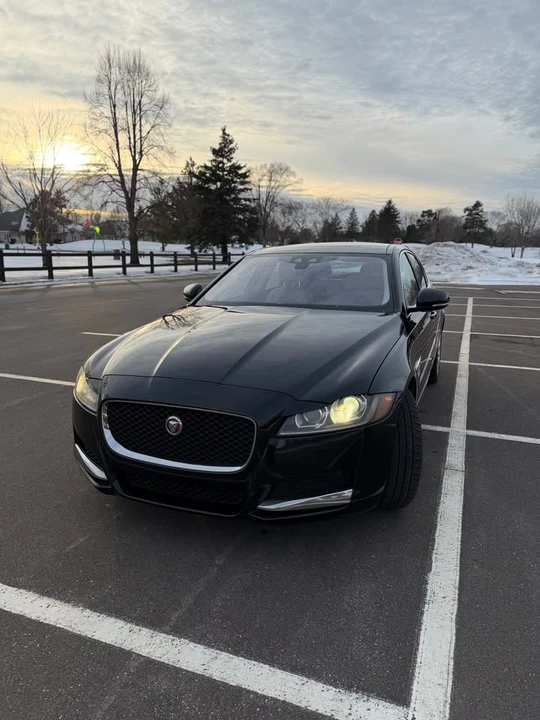 2017 Jaguar X260 XF - Image 2 of 11
