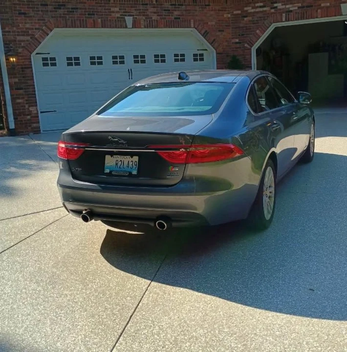 2017 Jaguar X260 XF - Image 2 of 5
