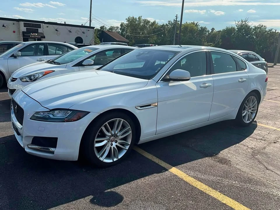 2017 Jaguar X260 XF - Image 3 of 12