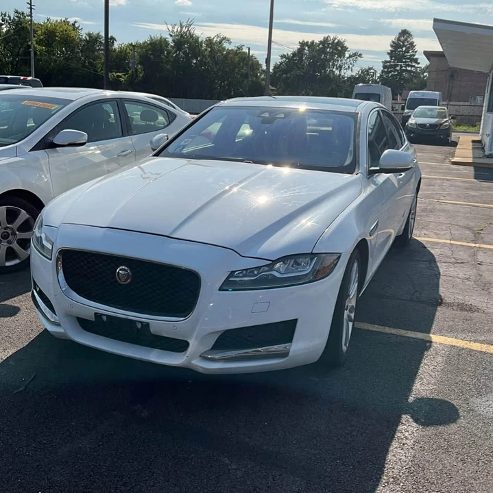 2017 Jaguar X260 XF - Image 2 of 12