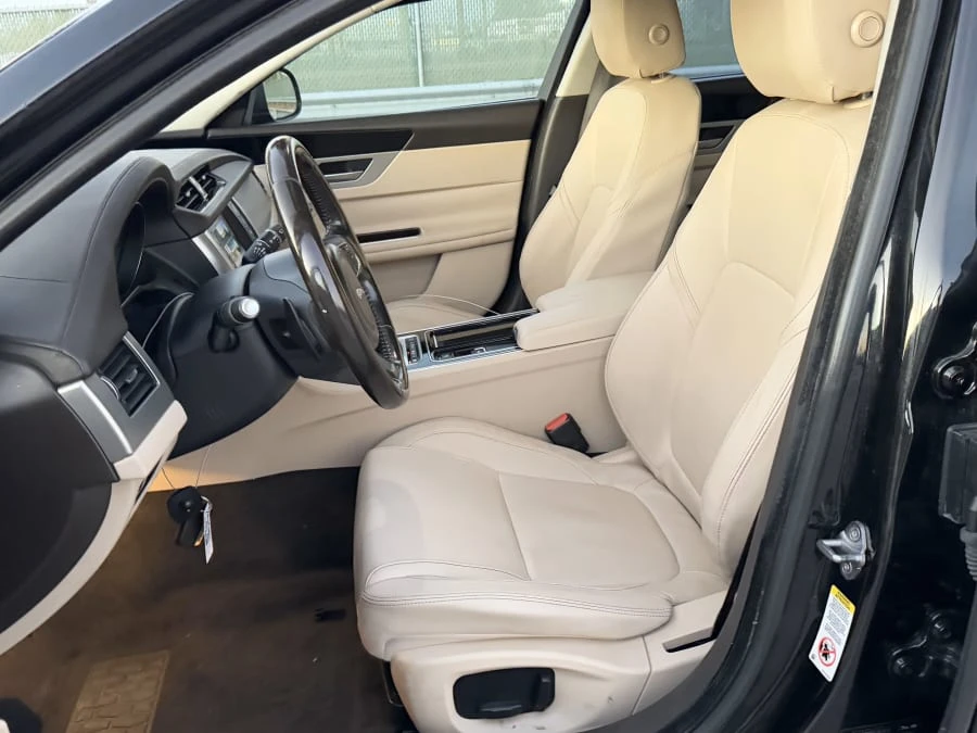 2017 Jaguar X260 XF - Image 15 of 25
