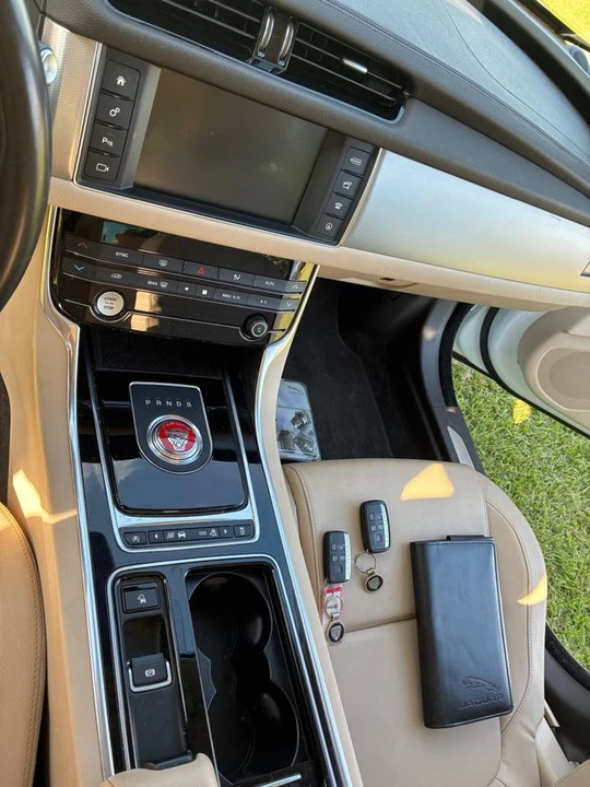 2017 Jaguar X260 XF - Image 23 of 24