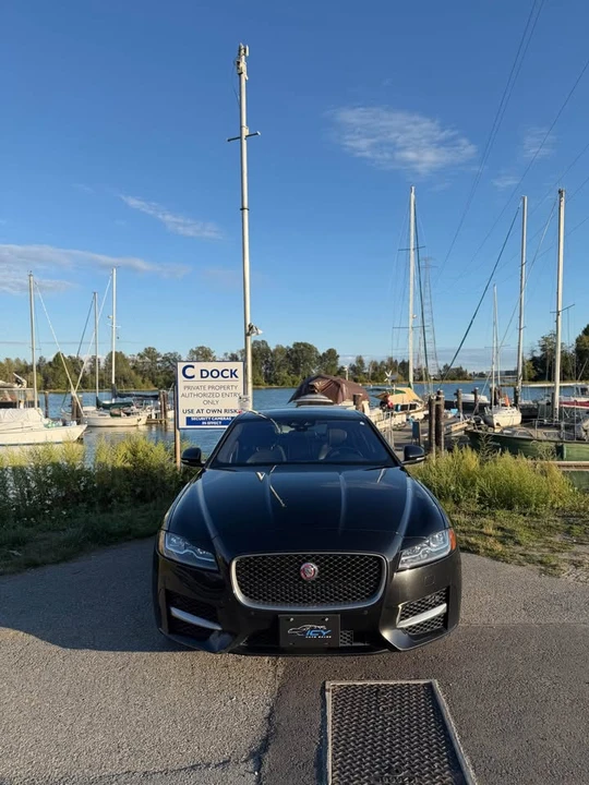 2017 Jaguar X260 XF - Image 3 of 10
