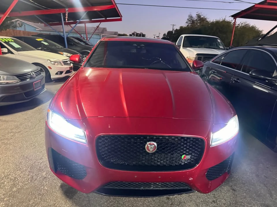 2017 Jaguar X260 XF - Image 4 of 6
