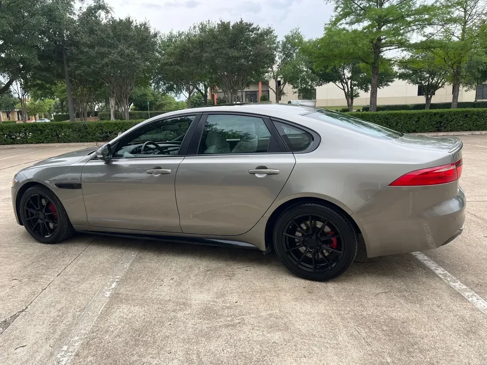 2017 Jaguar X260 XF - Image 6 of 20