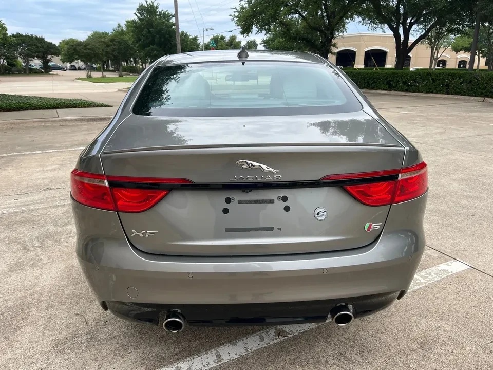2017 Jaguar X260 XF - Image 8 of 20