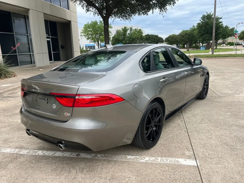 2017 Jaguar X260 XF - Image 9 of 20