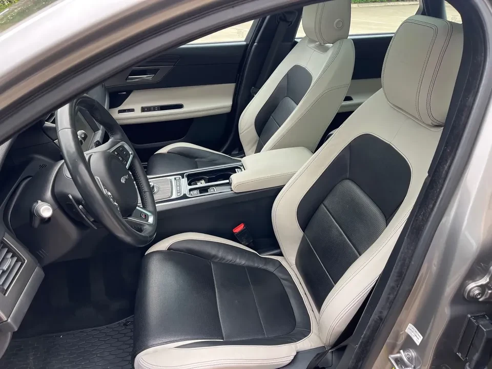 2017 Jaguar X260 XF - Image 15 of 20