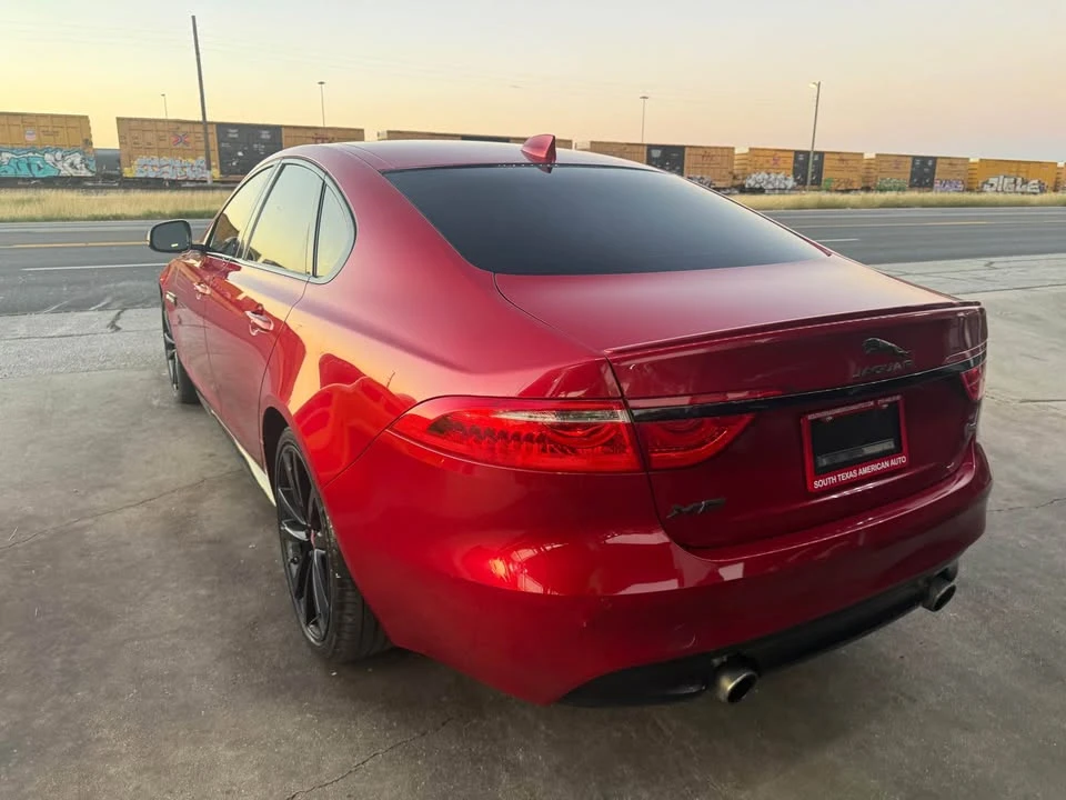 2017 Jaguar X260 XF - Image 7 of 17