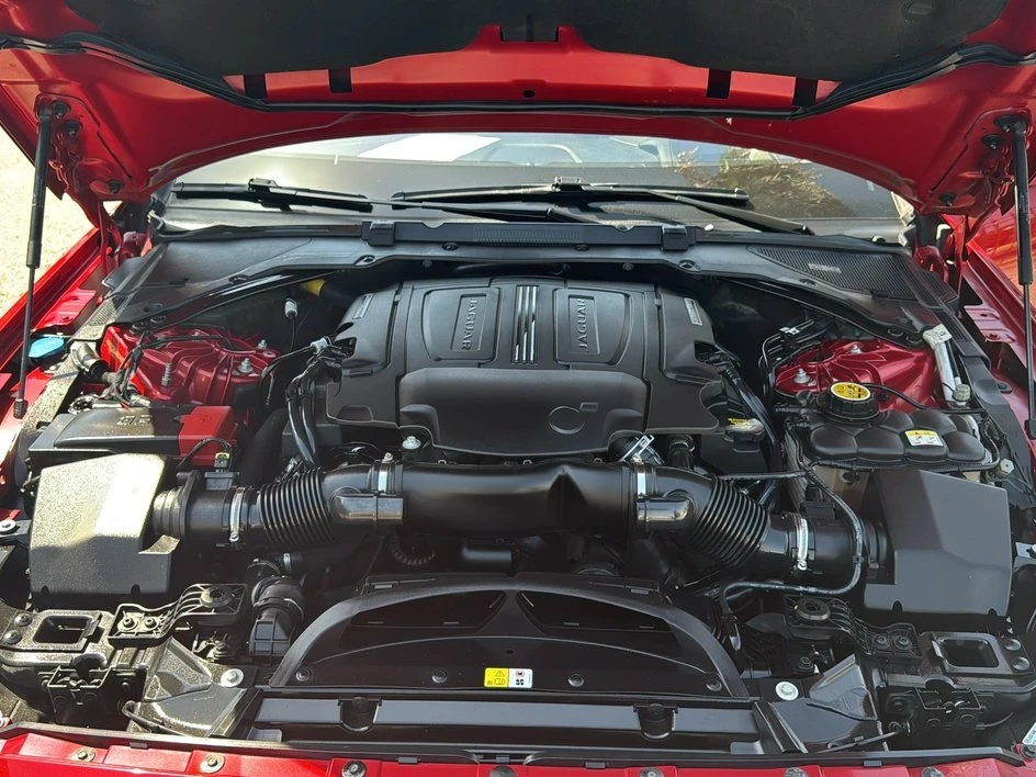 2017 Jaguar X260 XF - Image 9 of 10