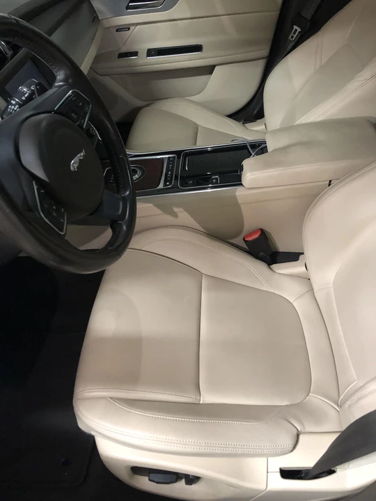 2017 Jaguar X260 XF - Image 29 of 31