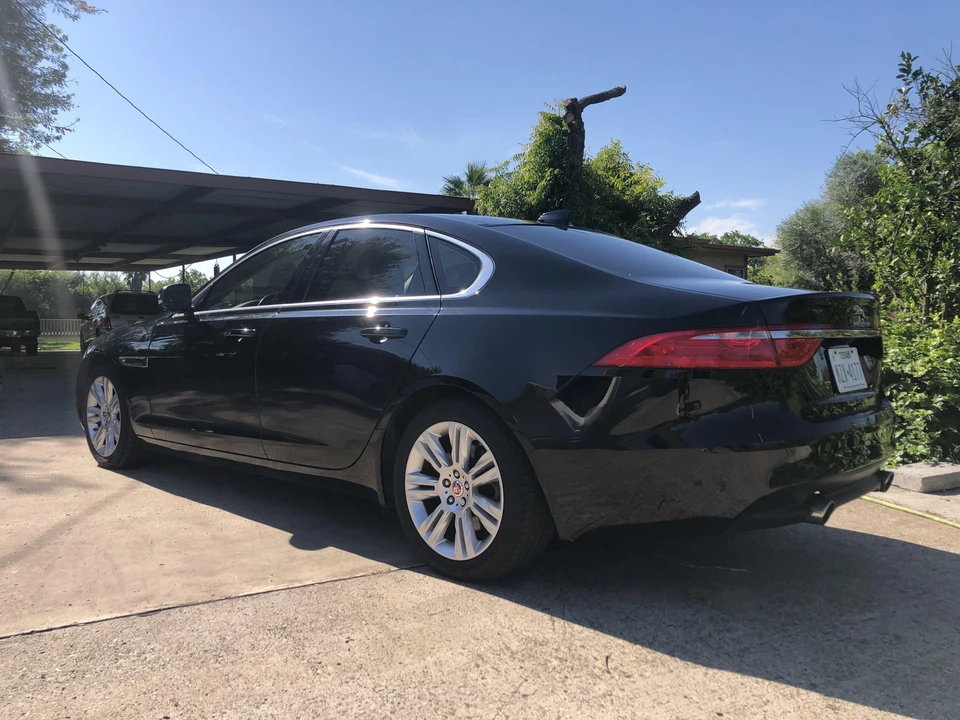 2017 Jaguar X260 XF - Image 8 of 31