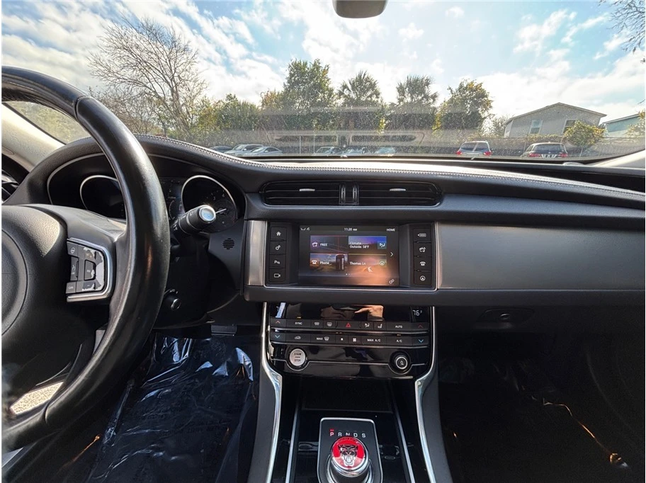 2017 Jaguar X260 XF - Image 11 of 21