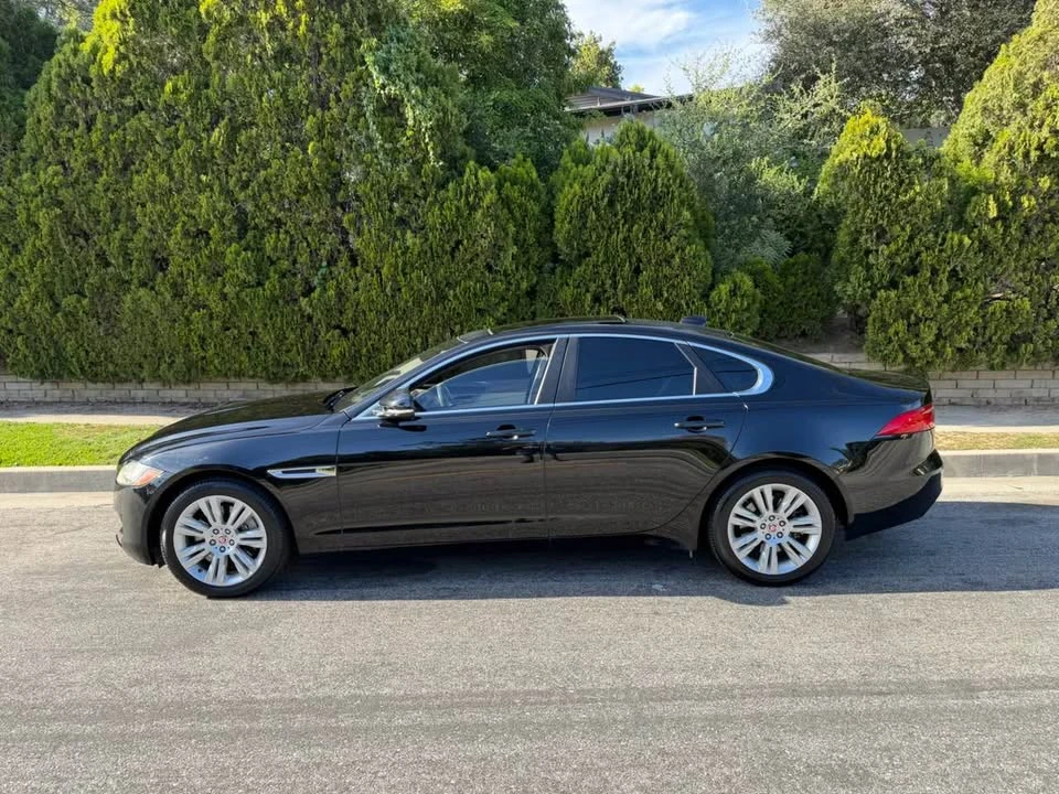 2017 Jaguar X260 XF - Image 4 of 12