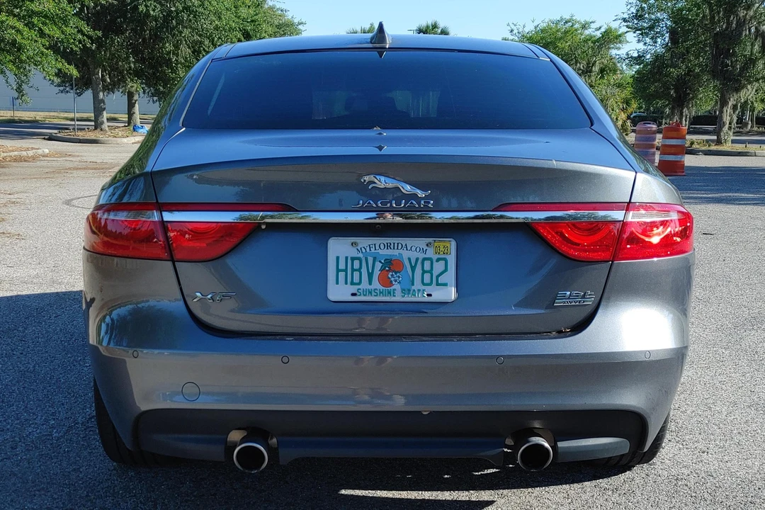 2017 Jaguar X260 XF - Image 5 of 31