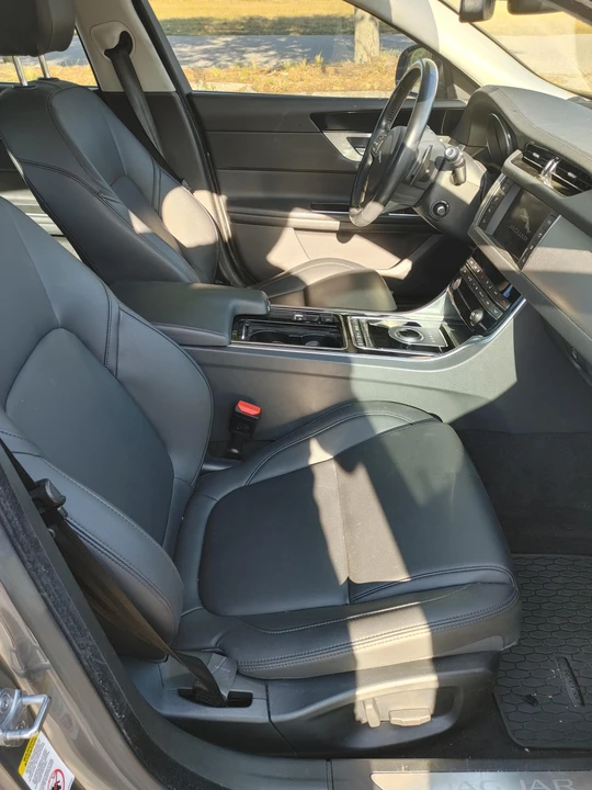 2017 Jaguar X260 XF - Image 30 of 31