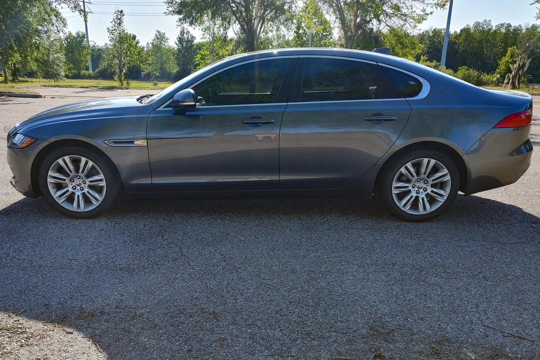 2017 Jaguar X260 XF - Image 7 of 31