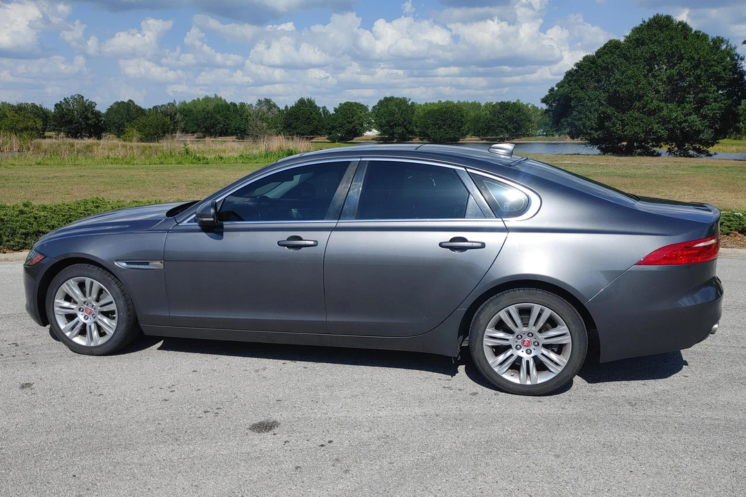 2017 Jaguar X260 XF - Image 3 of 31