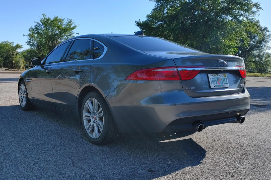 2017 Jaguar X260 XF - Image 8 of 31