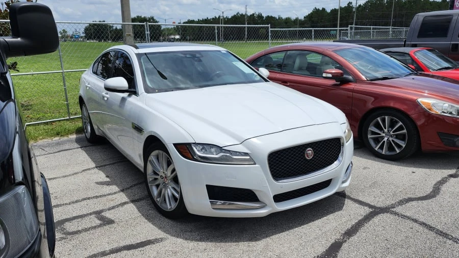 2017 Jaguar X260 XF - Image 2 of 6