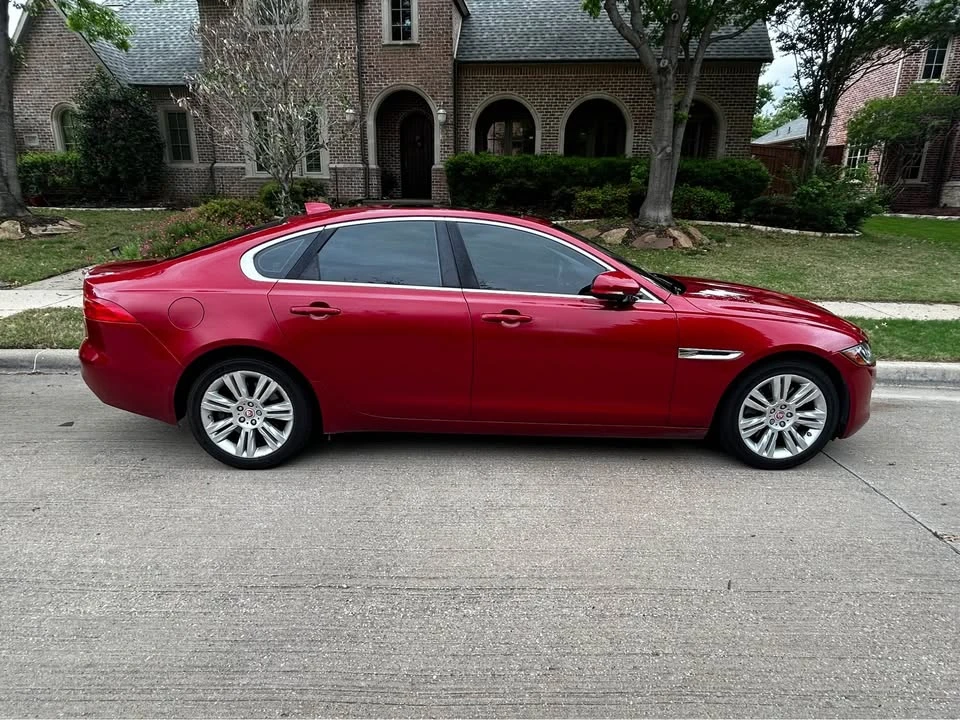 2017 Jaguar X260 XF - Image 5 of 8