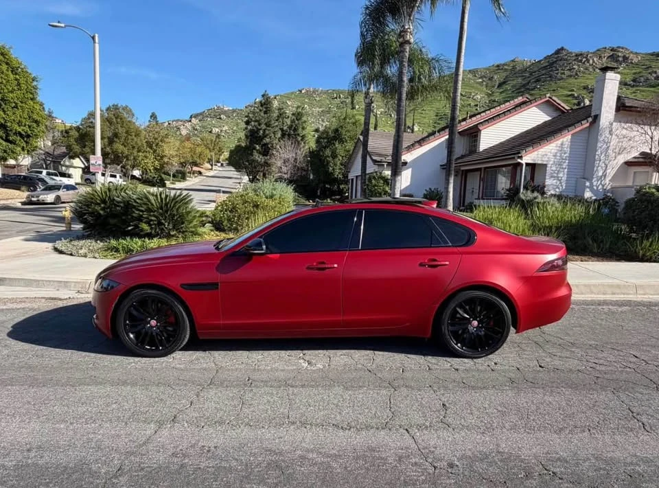 2017 Jaguar X260 XF - Image 2 of 14