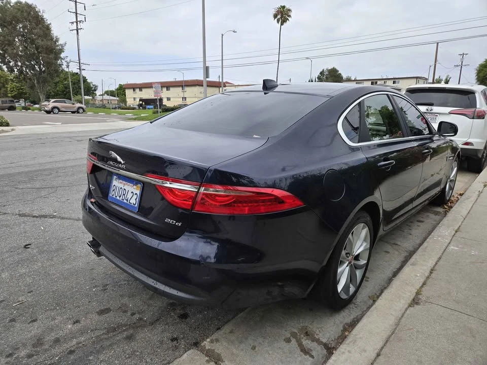 2017 Jaguar X260 XF - Image 4 of 18