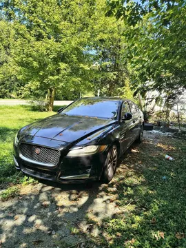 2017 Jaguar XF XF 20d Premium Sedan 4D