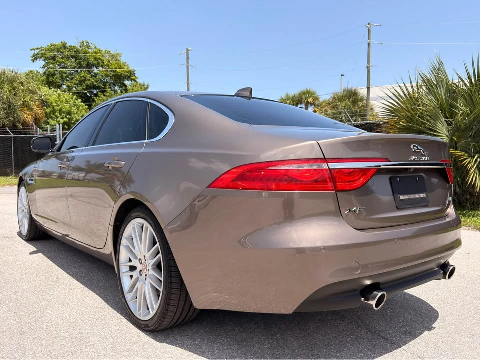2017 Jaguar X260 XF - Image 5 of 10