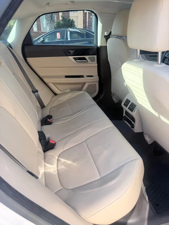 2017 Jaguar X260 XF - Image 9 of 13