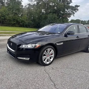 2017 Jaguar XF 35t Prestige Sedan 4D