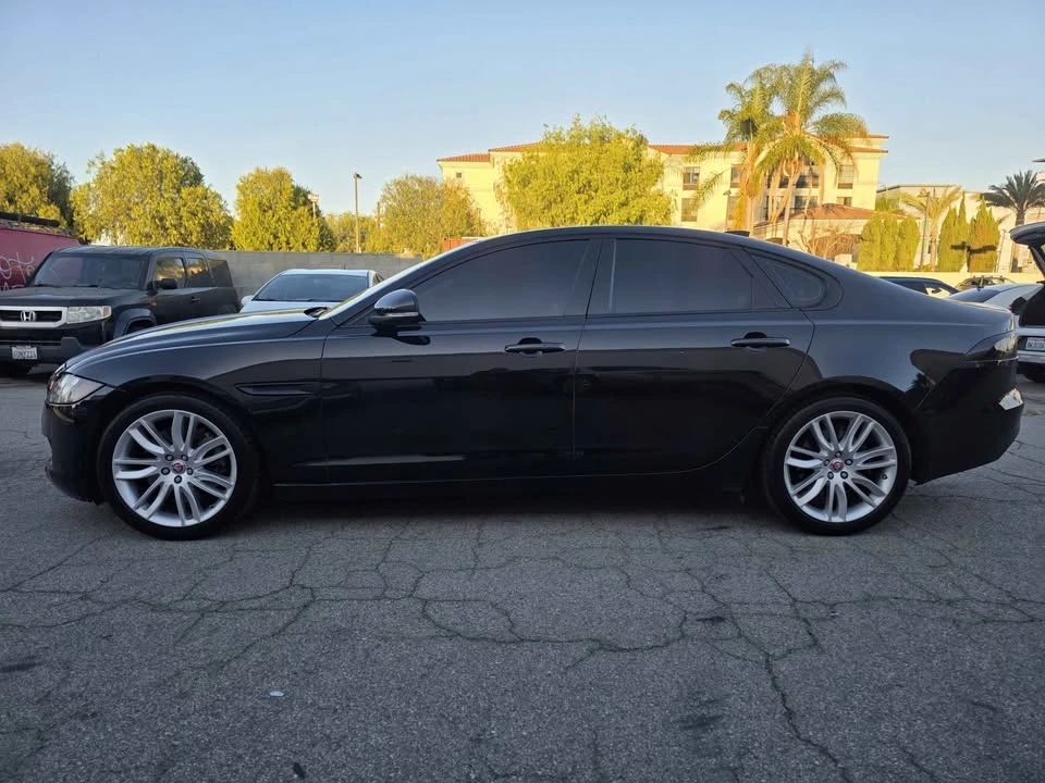 2017 Jaguar X260 XF - Image 2 of 20