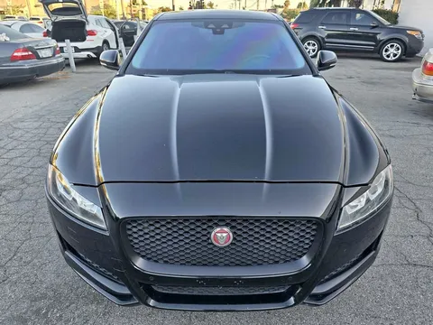 2017 Jaguar XF 3.5t Prestige Sedan 4D