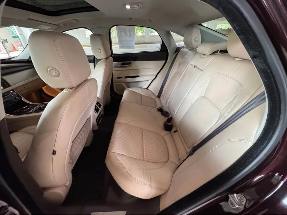 2017 Jaguar X260 XF - Image 8 of 20