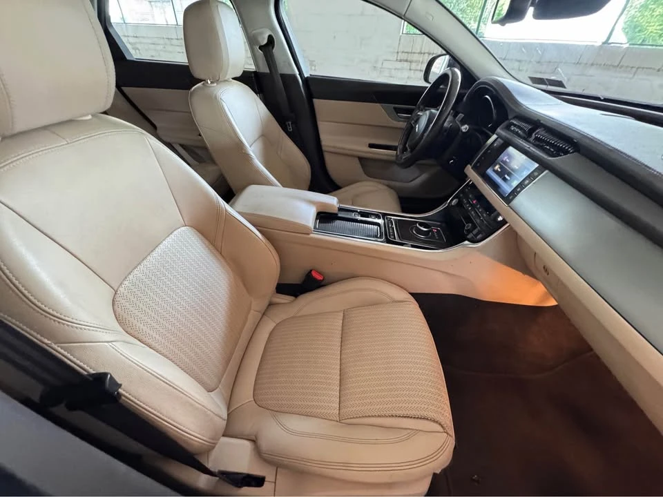 2017 Jaguar X260 XF - Image 11 of 20