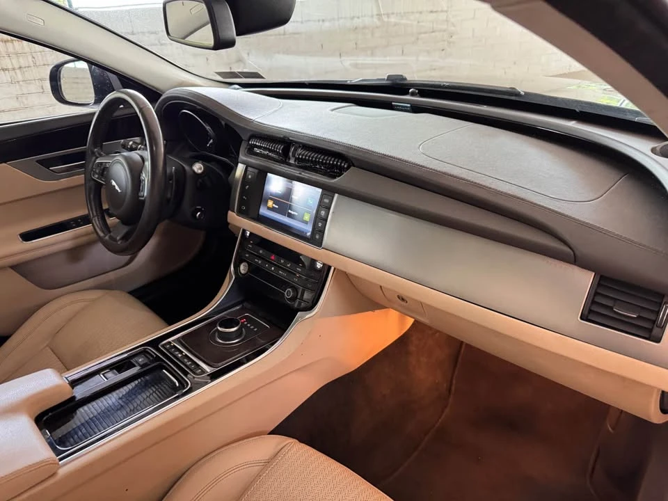 2017 Jaguar X260 XF - Image 12 of 20