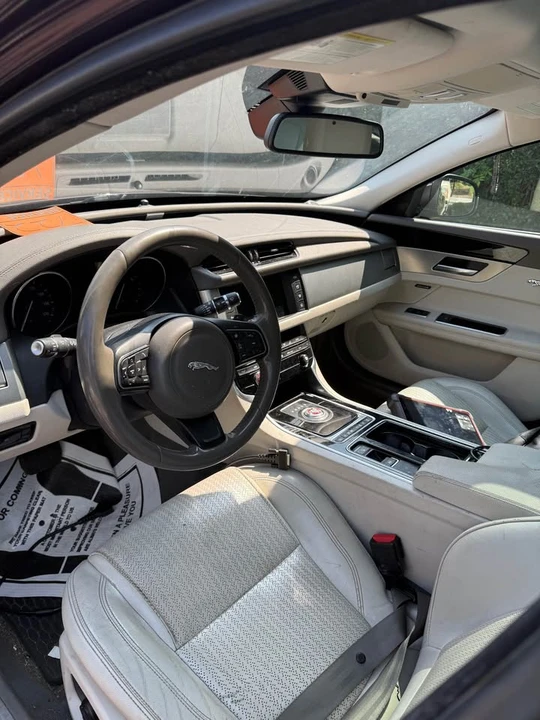 2017 Jaguar X260 XF - Image 6 of 8